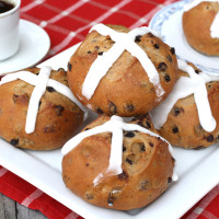 hot cross buns