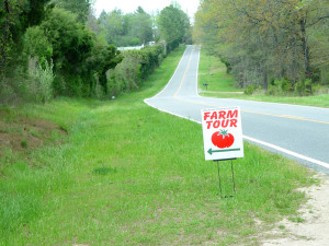 farm tour sign