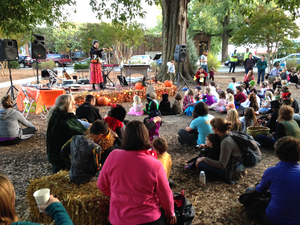 Halloween-ghost-stories2014