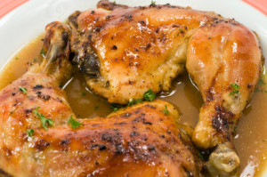 chicken-thighs&legs-in-gravy-istock