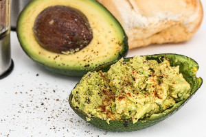 avocado-filled-pixabay