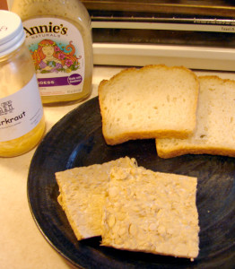 tempeh-reuben-sandwich