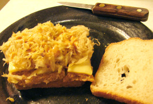 tempeh-reuben-sandwich