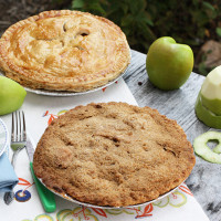 Apple pies