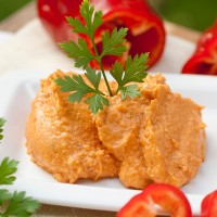Roasted red pepper hummus