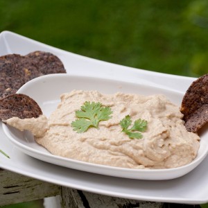 Traditional hummus