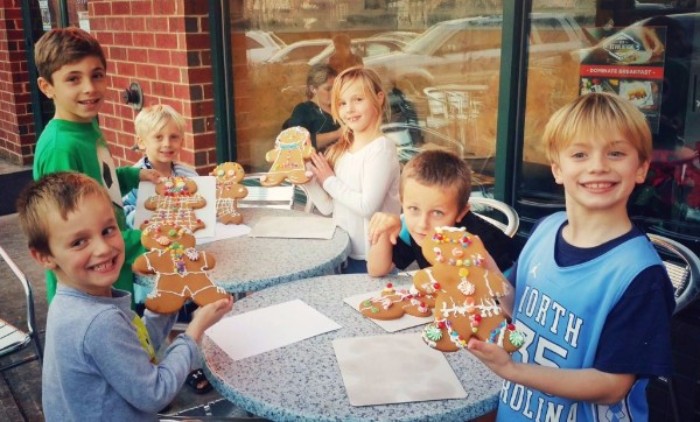kids holding cookies